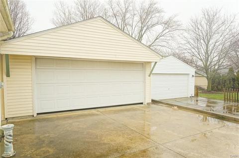 146 E Doris Dr, Fairborn, OH 45324 photo 32