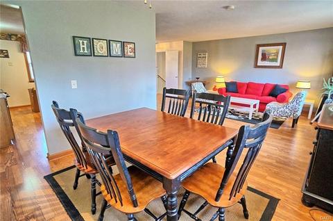 2100 Oak Tree Dr, Dayton, OH 45440 photo 9