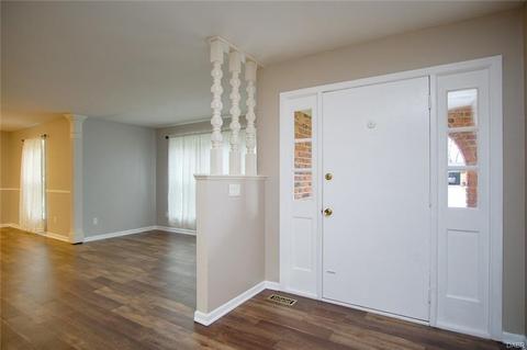 7675 Bigger Rd, Dayton, OH 45459 photo 2