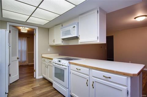 7675 Bigger Rd, Dayton, OH 45459 photo 7