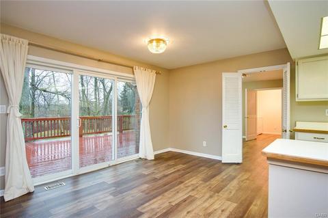 7675 Bigger Rd, Dayton, OH 45459 photo 10