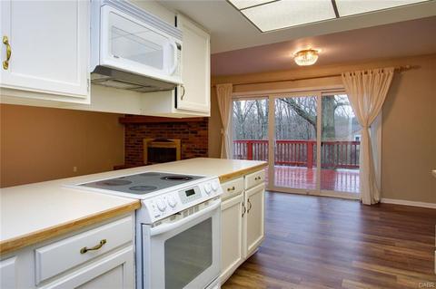 7675 Bigger Rd, Dayton, OH 45459 photo 6