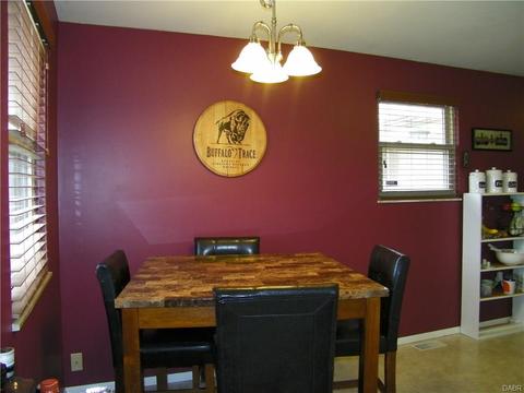 2705 Sutton Ave, Dayton, OH 45429 photo 8