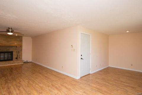 1119 Benfield Dr, Dayton, OH 45429 photo 6