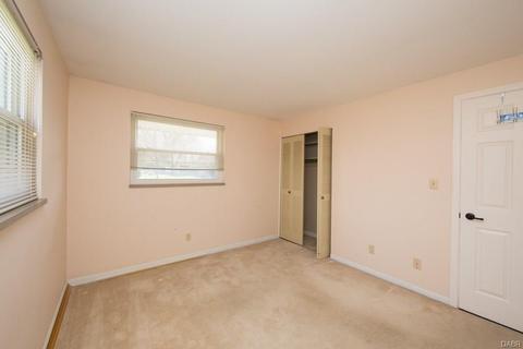 1119 Benfield Dr, Dayton, OH 45429 photo 23