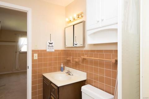 1119 Benfield Dr, Dayton, OH 45429 photo 11