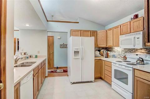 3115 Country Side Ct, Springfield, OH 45503 photo 6