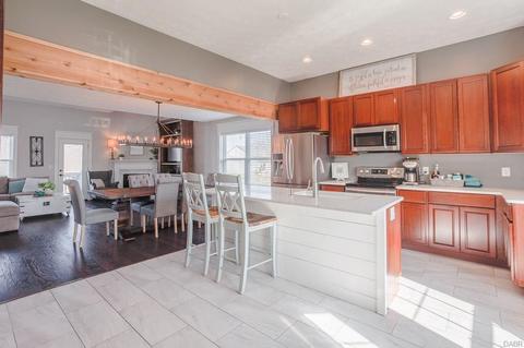 95 S Dockside Dr, Springboro, OH 45066 photo 2