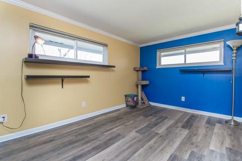 3606 Utica Dr, Dayton, OH 45439 photo 4