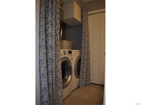 292 Progress Rd, Dayton, OH 45449 photo 8