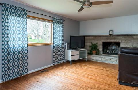 4475 Appleton Pl, Dayton, OH 45440 photo 13