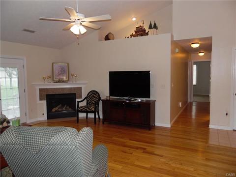 4769 Steeple Chase Dr, Fairborn, OH 45324 photo 4