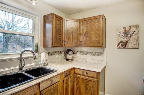 220 Brydon Rd, Dayton, OH 45419 photo 10