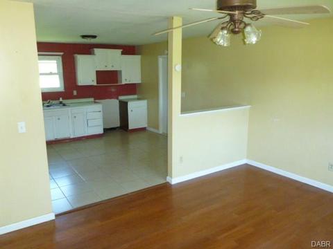 104 Parrish Dr, Gratis, OH 45330 photo 5