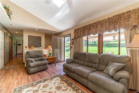 5560 Conrad Dr, Springfield, OH 45502 photo 7