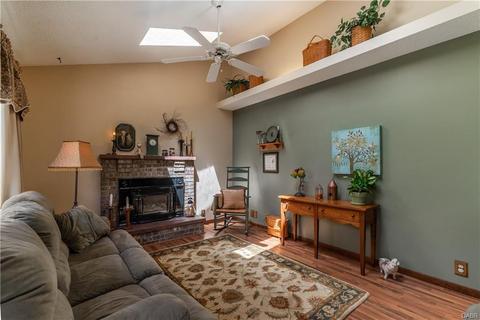 5560 Conrad Dr, Springfield, OH 45502 photo 8