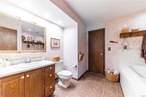 5560 Conrad Dr, Springfield, OH 45502 photo 16
