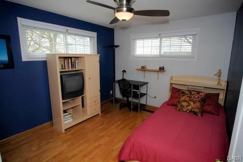 234 E Alex Bell Rd, Dayton, OH 45459 photo 15
