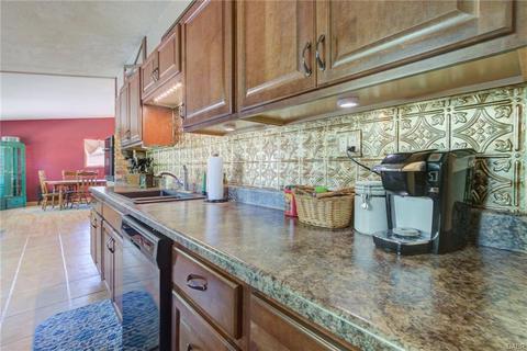 1234 Holly Dr, Springfield, OH 45504 photo 5