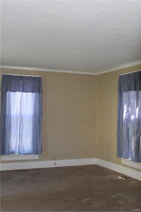 131 Monroe St, Eldorado, OH 45321 photo 5