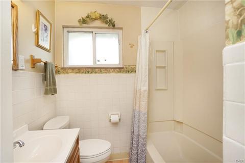 3802 Glaser Dr, Dayton, OH 45429 photo 13