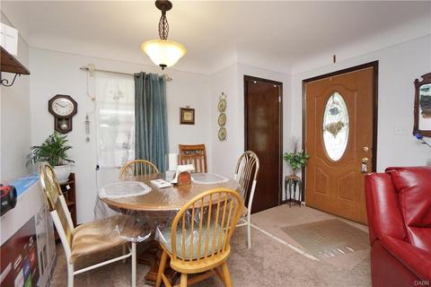 3802 Glaser Dr, Dayton, OH 45429 photo 4