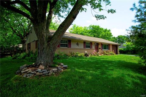 231 Freyn Dr, Dayton, OH 45458 photo 3