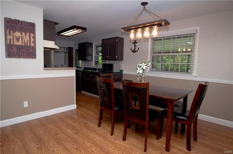 231 Freyn Dr, Dayton, OH 45458 photo 8