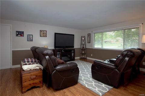 231 Freyn Dr, Dayton, OH 45458 photo 6