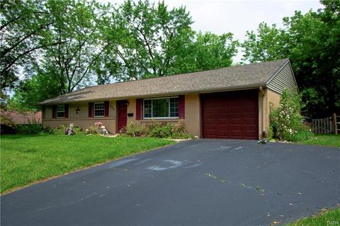 231 Freyn Dr, Dayton, OH 45458 photo 2