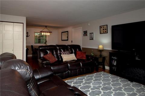 231 Freyn Dr, Dayton, OH 45458 photo 7