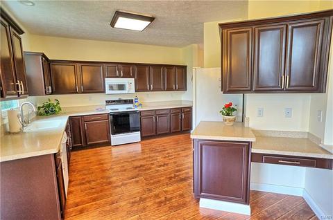 4384 E Briggs Rd, Bellbrook, OH 45305 photo 12