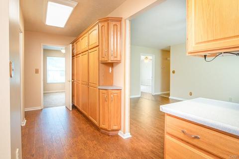 5211 Oakbrooke Dr, Dayton, OH 45440 photo 13