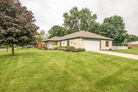 5211 Oakbrooke Dr, Dayton, OH 45440 photo 3