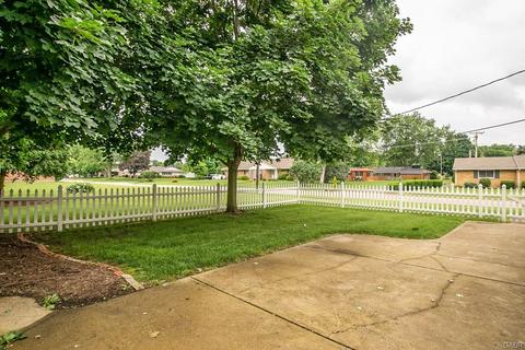 5211 Oakbrooke Dr, Dayton, OH 45440 photo 33