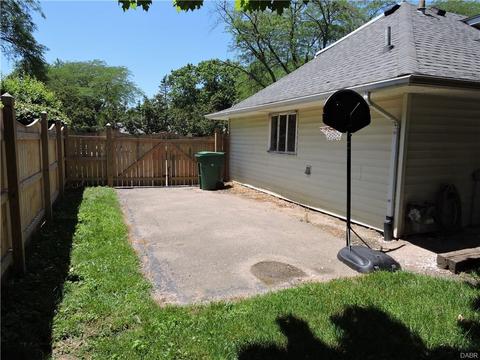 3724 Ackerman Blvd, Dayton, OH 45429 photo 8