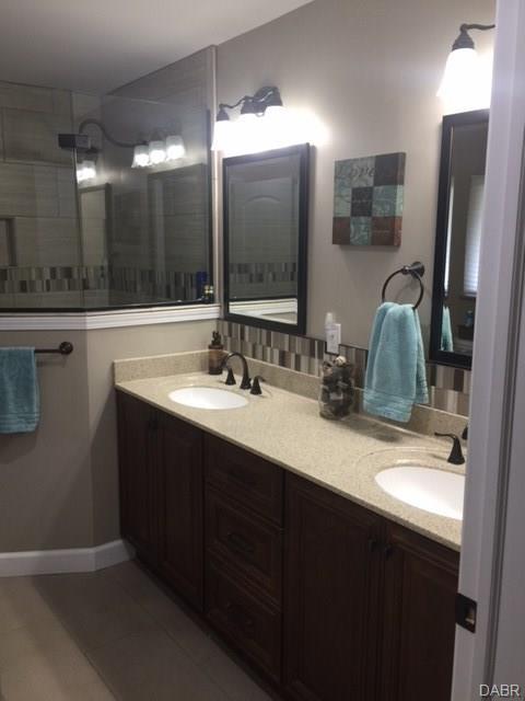 6419 Durban Rd, Dayton, OH 45459 photo 8