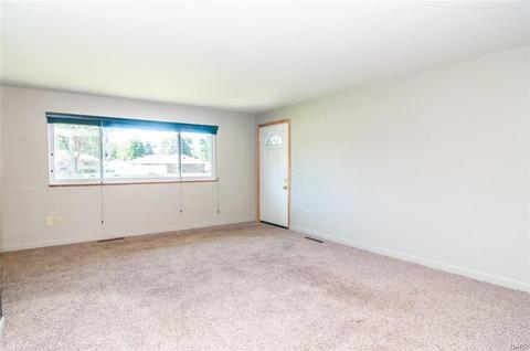 1863 W Stroop Rd, Dayton, OH 45439 photo 2