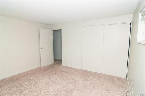 1863 W Stroop Rd, Dayton, OH 45439 photo 10