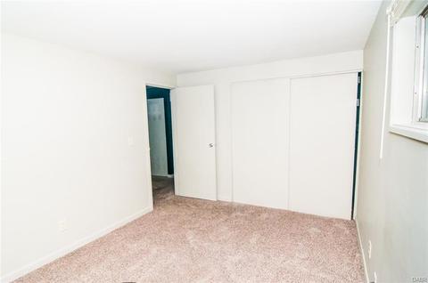 1863 W Stroop Rd, Dayton, OH 45439 photo 13