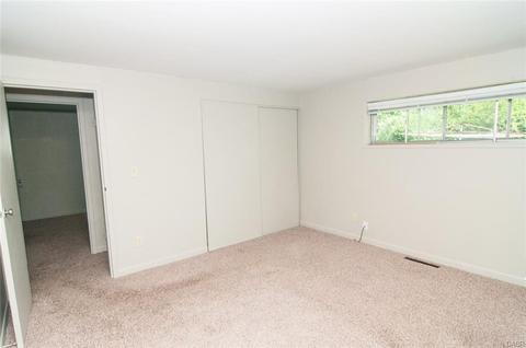 1863 W Stroop Rd, Dayton, OH 45439 photo 11