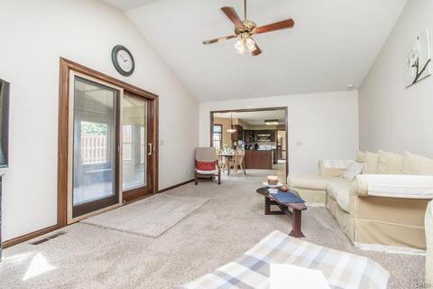 1726 E Tamarron Ct, Springboro, OH 45066 photo 12
