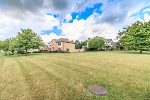 1726 E Tamarron Ct, Springboro, OH 45066 photo 4