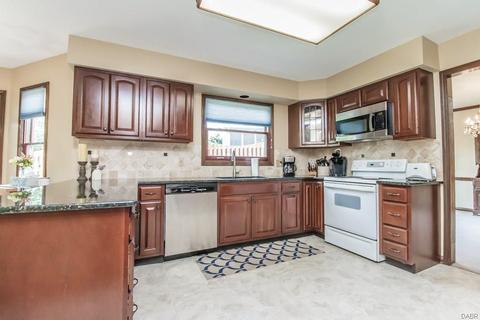1726 E Tamarron Ct, Springboro, OH 45066 photo 16