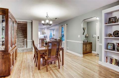 109 Napoleon Dr, Dayton, OH 45429 photo 4