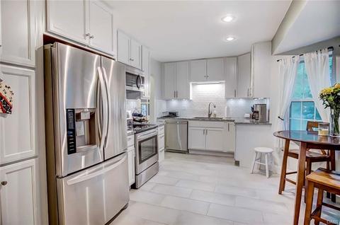 109 Napoleon Dr, Dayton, OH 45429 photo 7