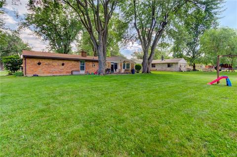 1101 Georgian Dr, Dayton, OH 45429 photo 6