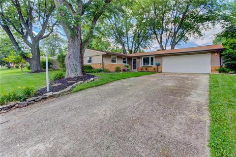 1101 Georgian Dr, Dayton, OH 45429 photo 3