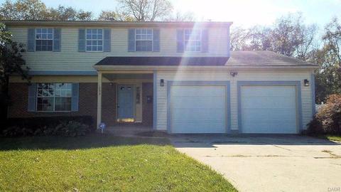 1093 Waycross Rd, Forest Park, OH 45420 photo 1