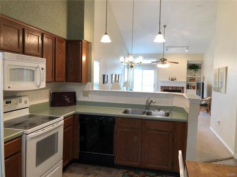 1191 Nutmeg Ct, Dayton, OH 45459 photo 4